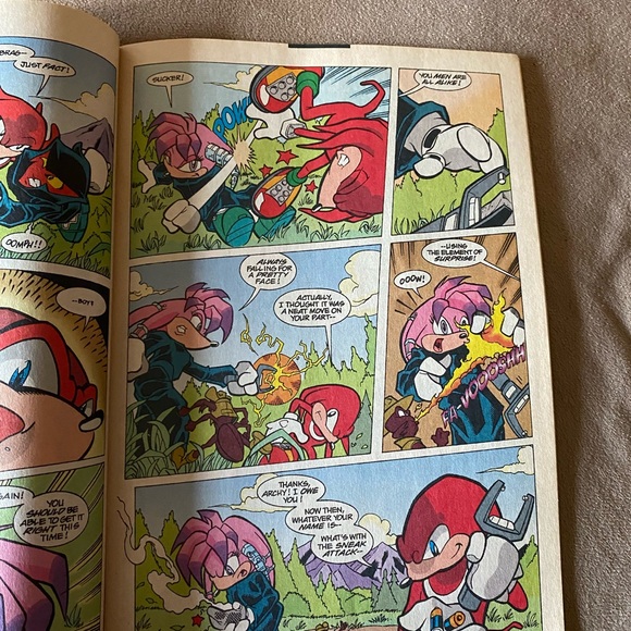 Knuckles the Echidna comic book, no 4 - Picture 2 of 2